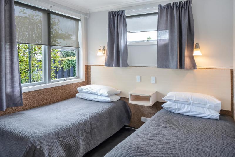 Dunrovin Motel - image 9