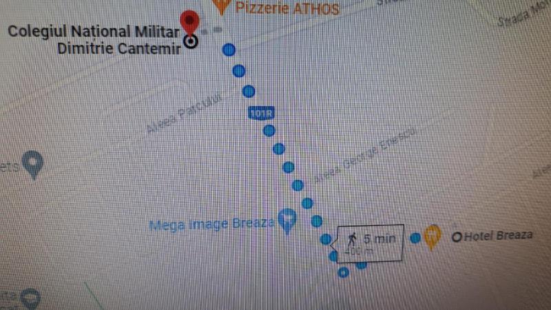 Double Room with Balcony image 1