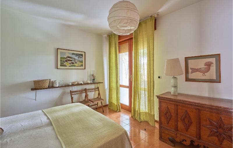 Cozy Home In Lignano Sabbiadoro With Wifi - image 12