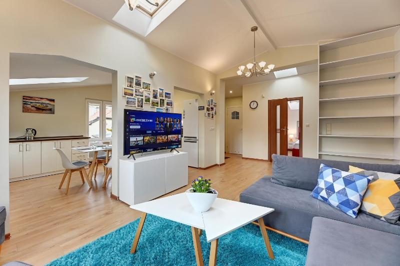 Apartament George - image 18