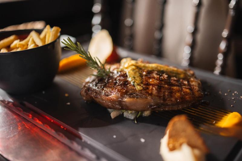 Chambre Chalet Chic - mountain view image 4