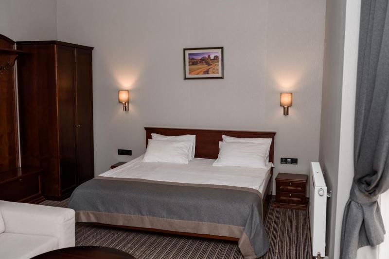 Junior Suite image 4