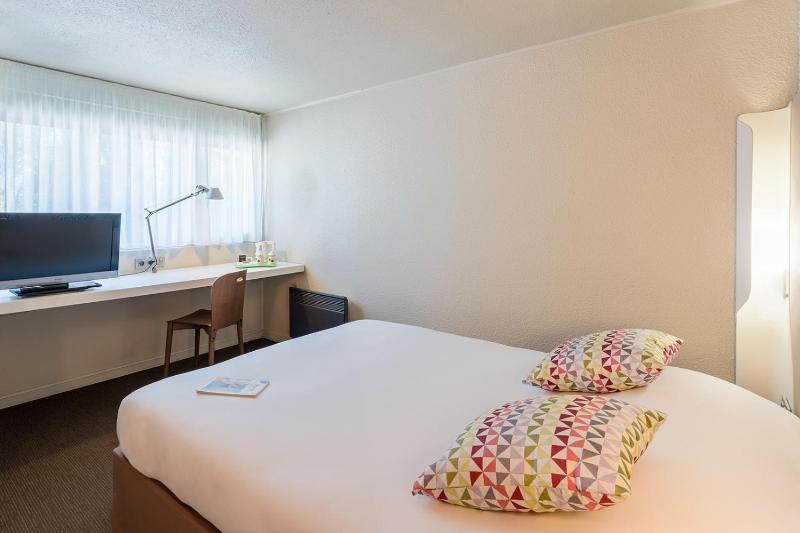 Superior Double Room image 1