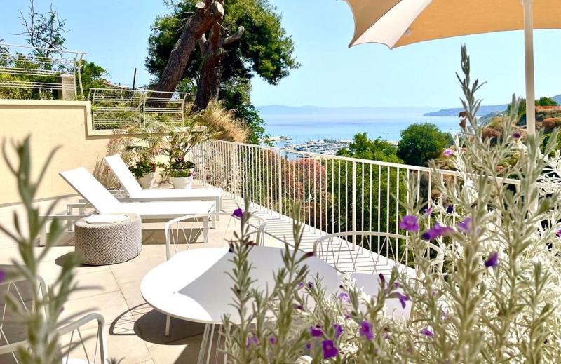 S'O Suites Tropea - image 24