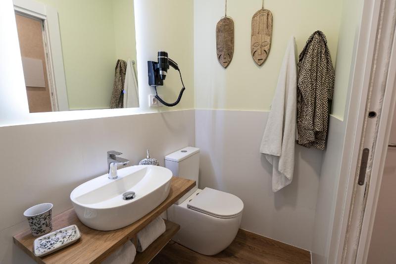 Center Suite Acebedos - image 40