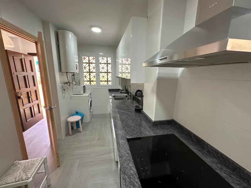 Gran apartamento céntrico y muy cerca de la playa - image 2