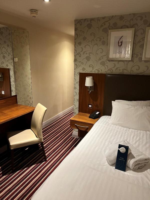 Standard Single Room image 1