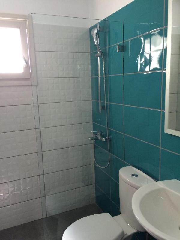 Triple Room with Sea View image 3