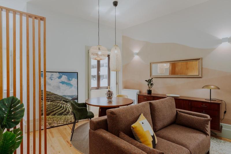 Login Luxury Apartment - image 6