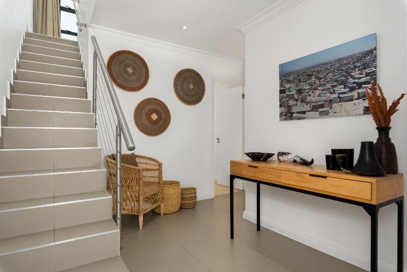 Burnside 302 - image 2