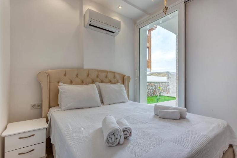 Villa Lucida - Kalkan Hills - Exclusive Villas with Private Pool and Majestic Sea Views - image 30