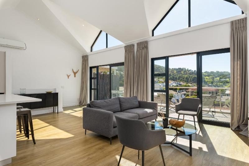 Burnside 302 - image 1