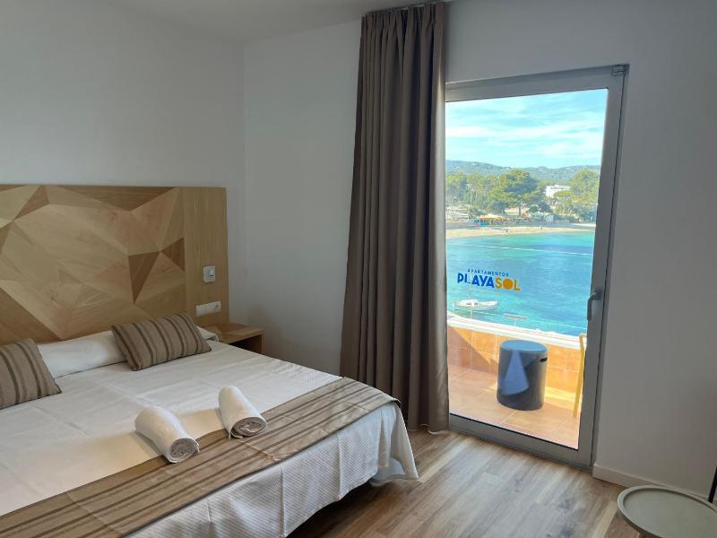 Junior Suite with Sea View image 4