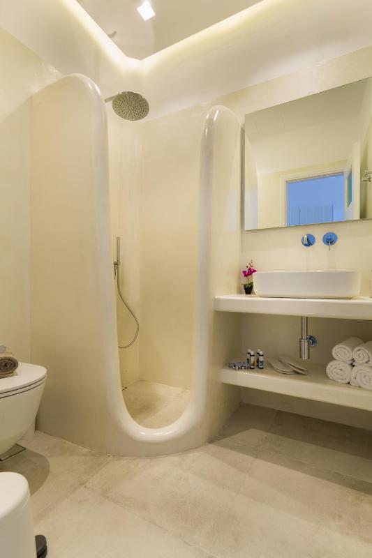La Mer Seaside Apartments - image 38