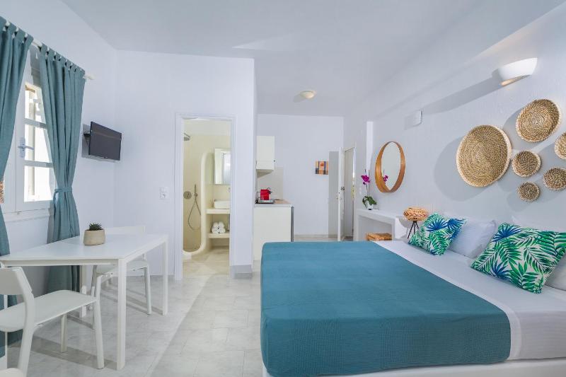 La Mer Seaside Apartments - image 26
