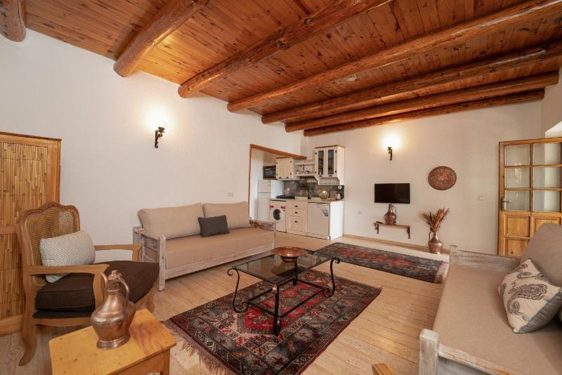 Watermill Hotel - image 37
