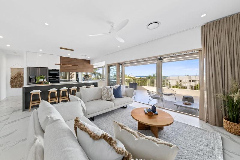 8 Nereus 2 Bedroom Stunning Apartment in the Heart of Sunshine Beach 5 mins to Noosa - image 1
