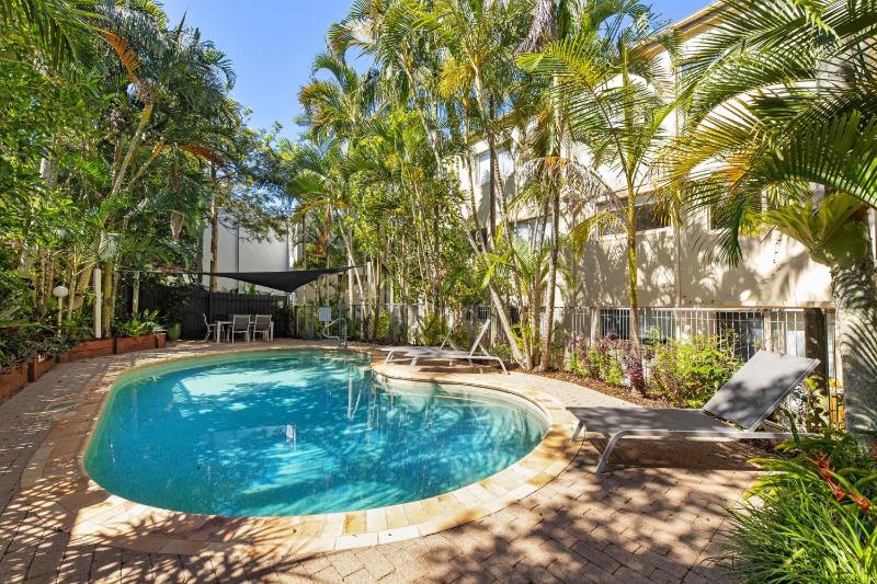 8 Nereus 2 Bedroom Stunning Apartment in the Heart of Sunshine Beach 5 mins to Noosa - image 9