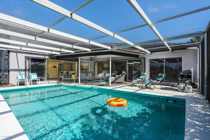 Brady B Pool Home - image 1