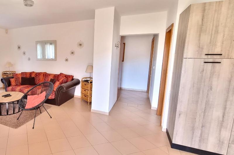 Family-friendly apartments with swimming pool Sabunike Zadar - 20179 - image 2