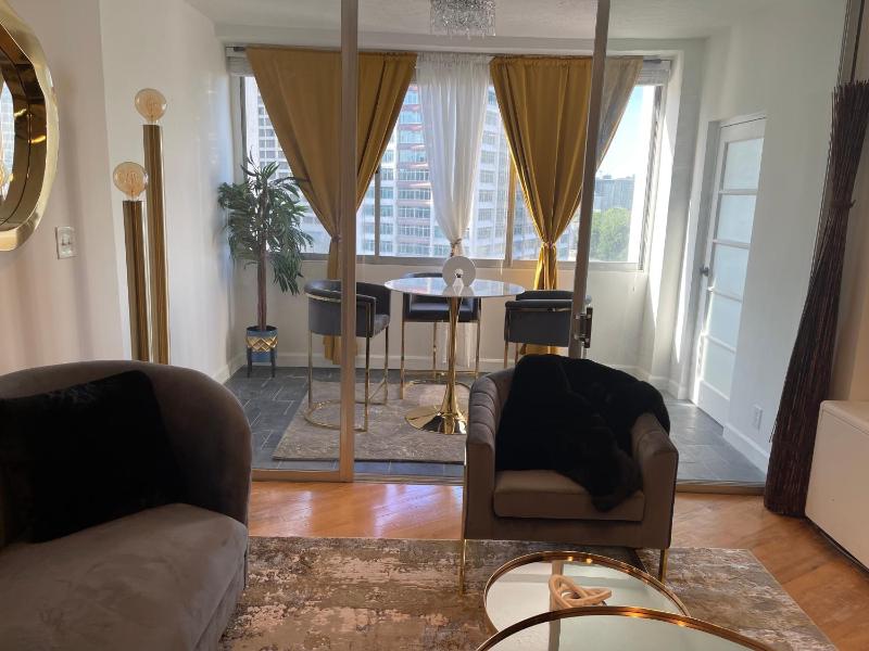 Cozy penthouse AtlantaGa - image 14