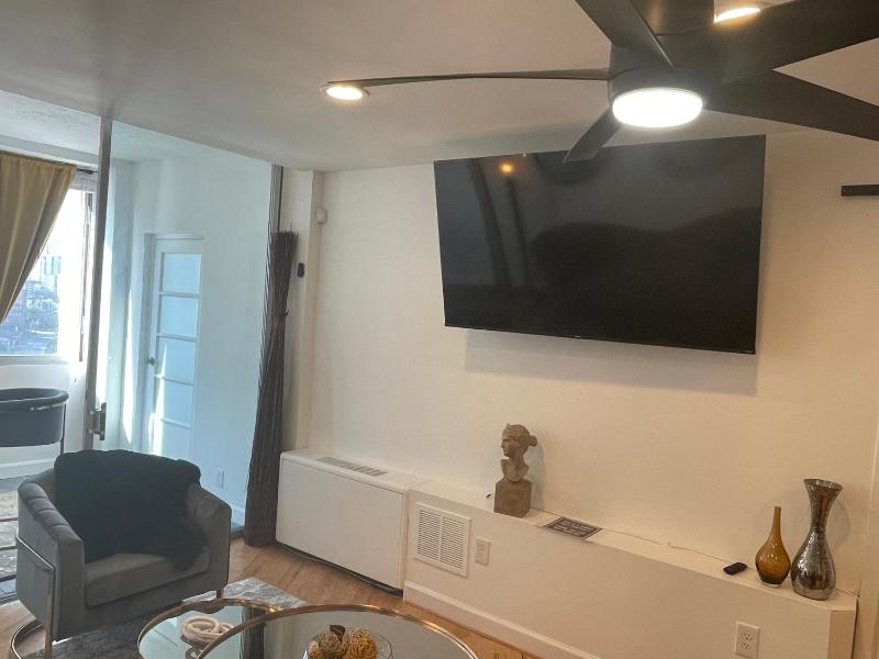 Cozy penthouse AtlantaGa - image 23