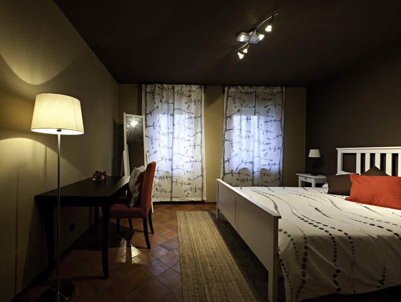 Double Room with Private External Bathroom image 1