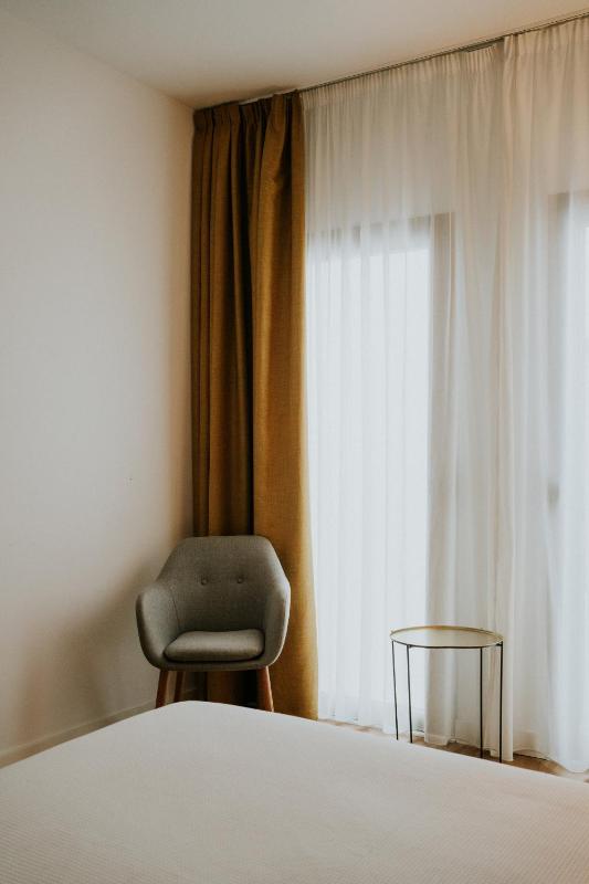 Double Room image 3
