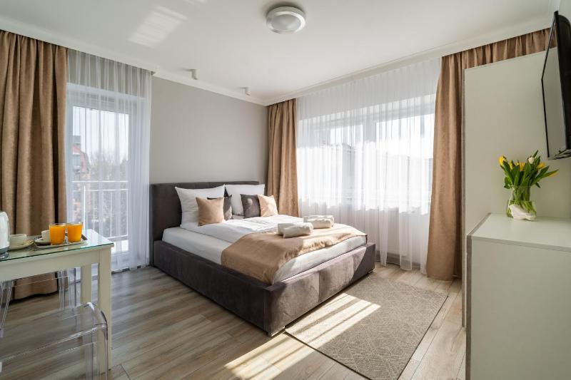 Double Room with Balcony image 1
