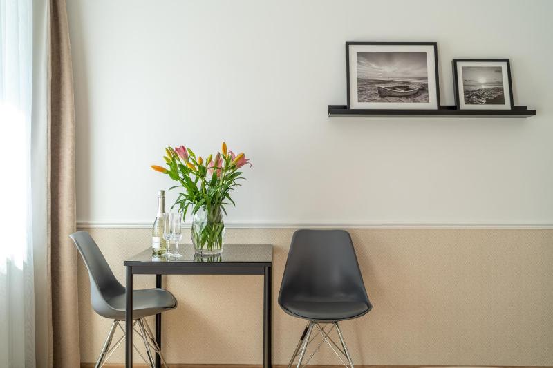 Apartment with Kitchenette (2 Adults) image 1