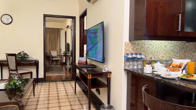 Junior Suite image 3