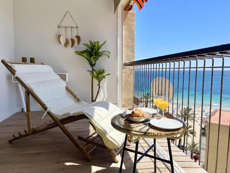 Poniente Beach Modern Apartment - image 7