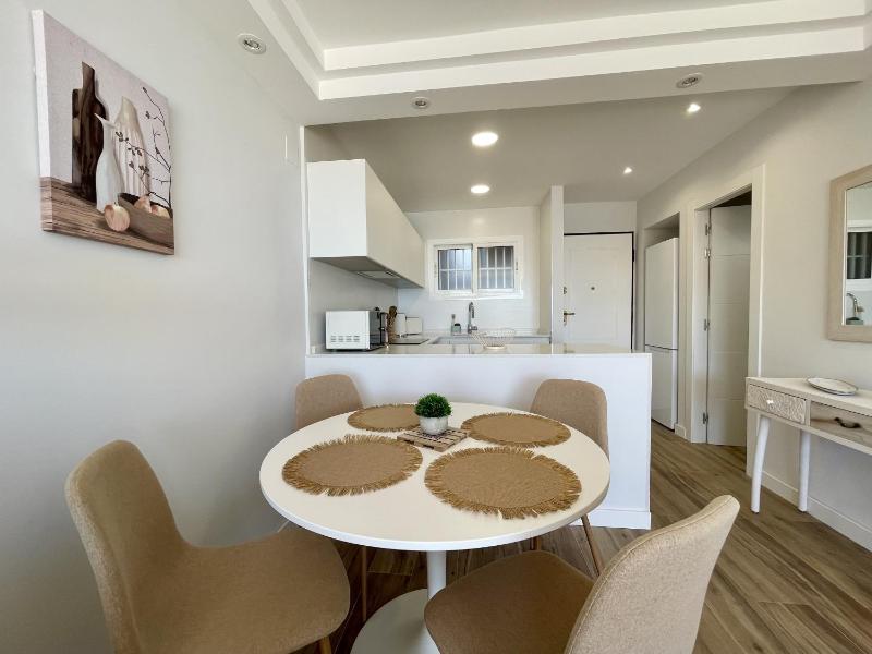 Poniente Beach Modern Apartment - image 6