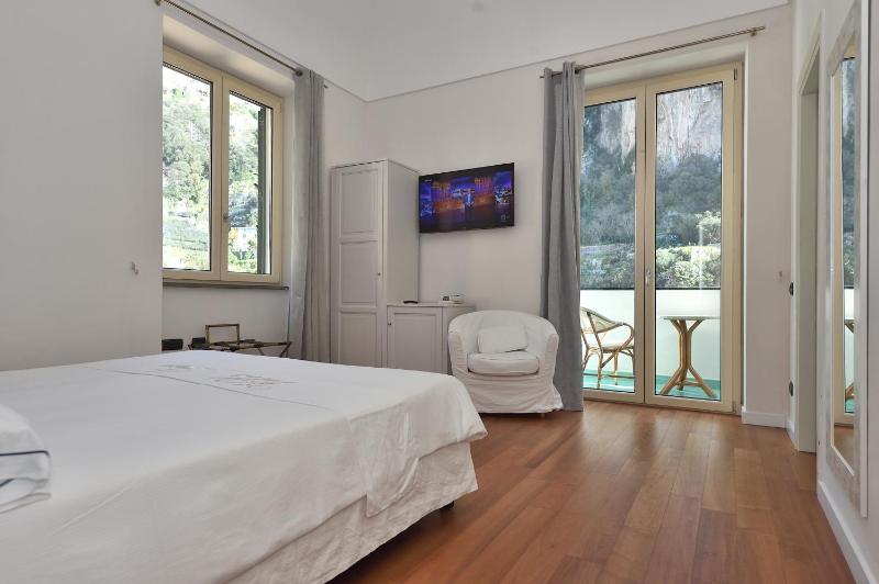Junior Suite image 2