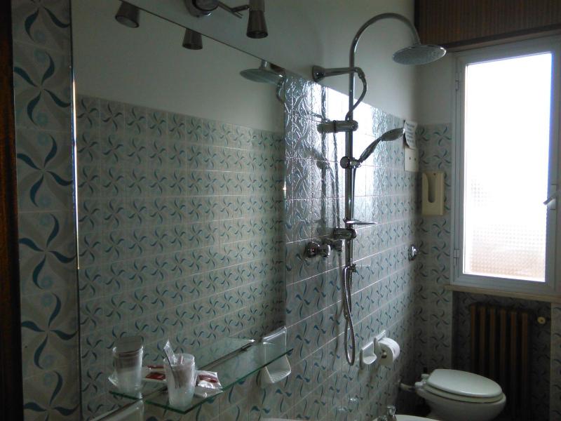 Quadruple Room image 2