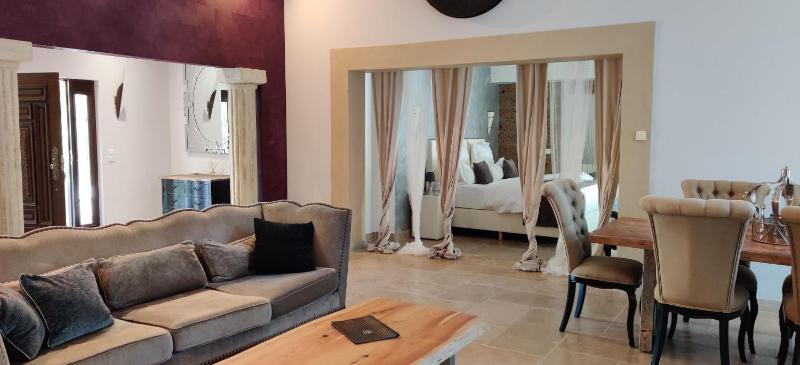 Maison Prestige Saint Tropez by Roberto Geissini - image 24