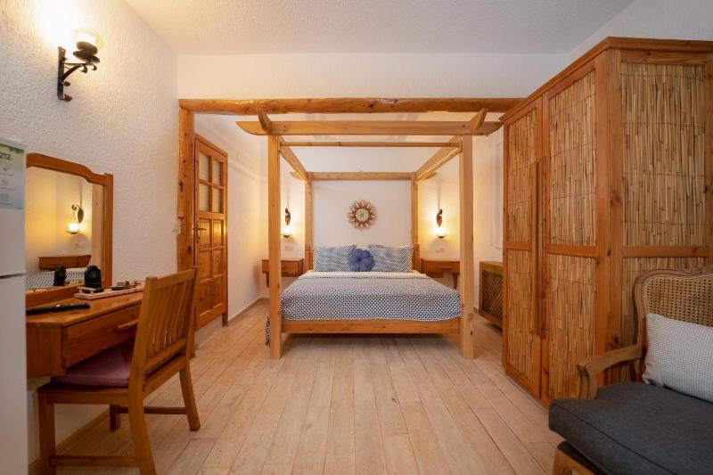 Watermill Hotel - image 32