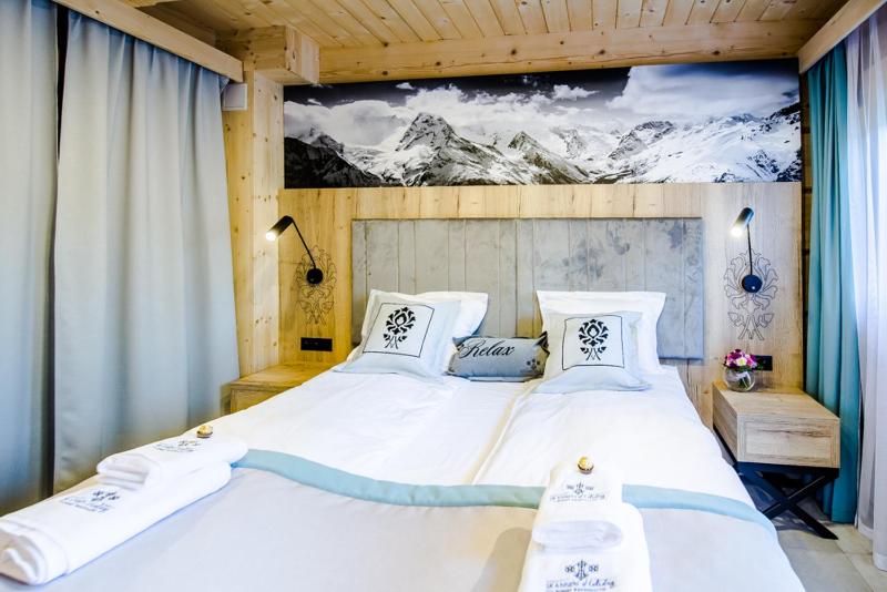 Three-Bedroom Chalet image 4