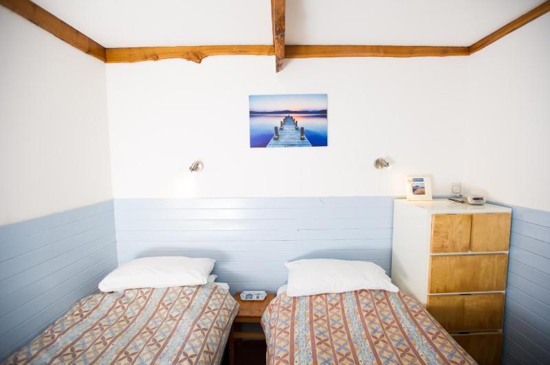 One-Bedroom Chalet - Twin image 4