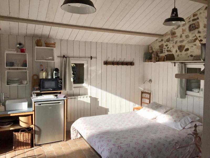 Double Room with Park View image 4