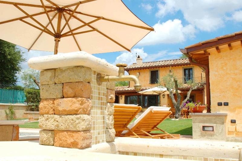 Superior Double Room image 3