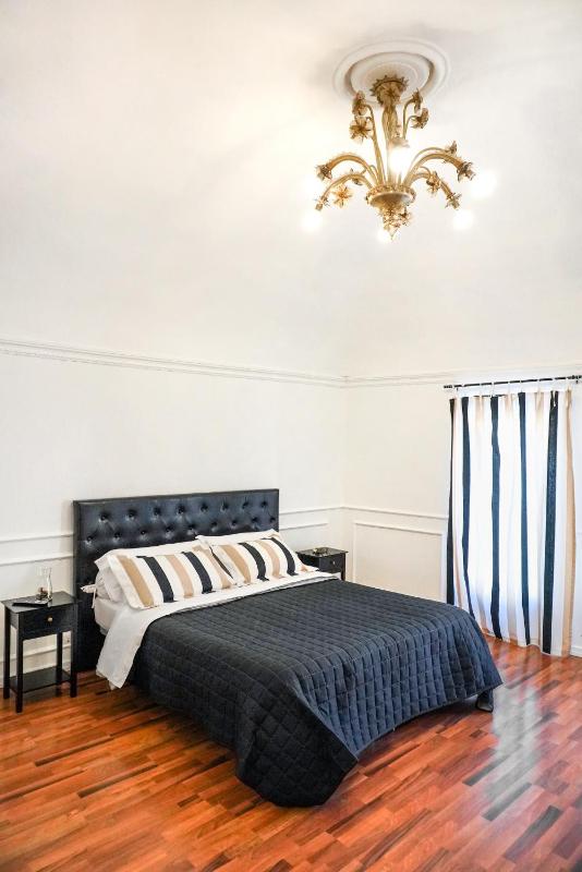 Superior Queen Room image 1