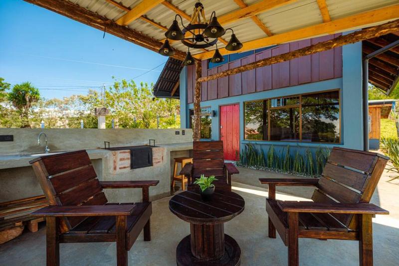 The Red Door Mountain Cabin - image 15