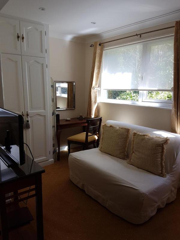 King Room image 2
