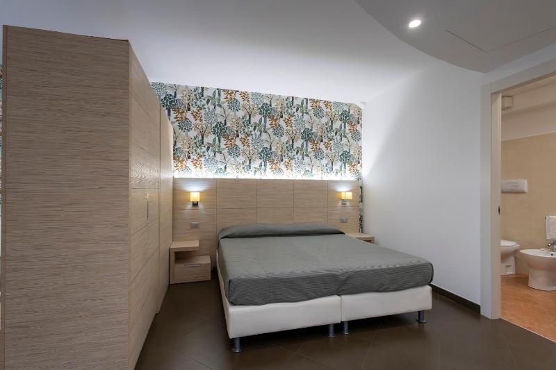 Alaba Hotel - image 39
