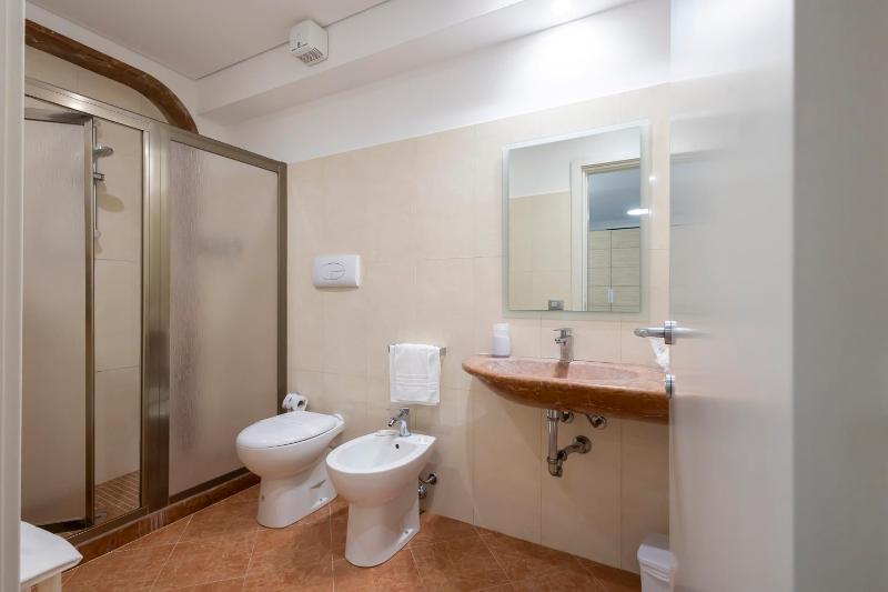 Junior Suite image 3
