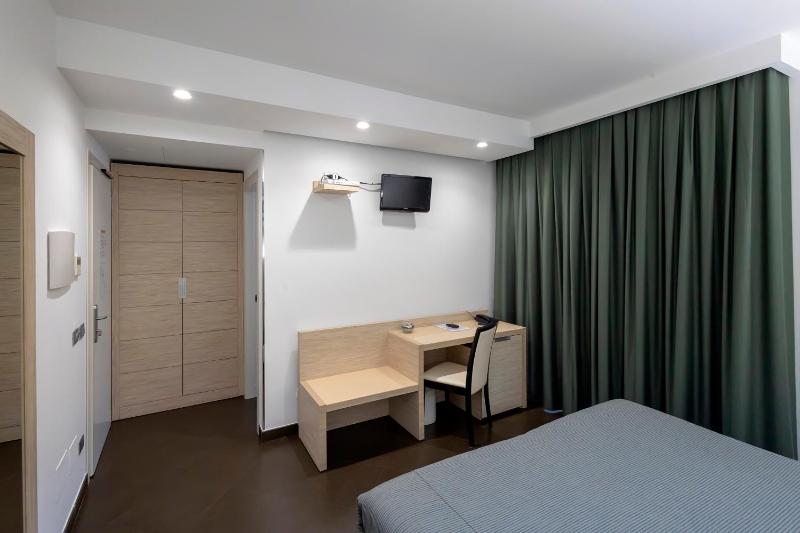 Alaba Hotel - image 45