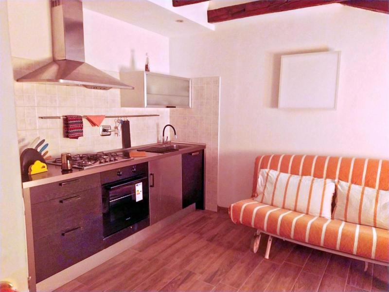 Standard One-Bedroom Apartment - Via Nordio, 12 image 1