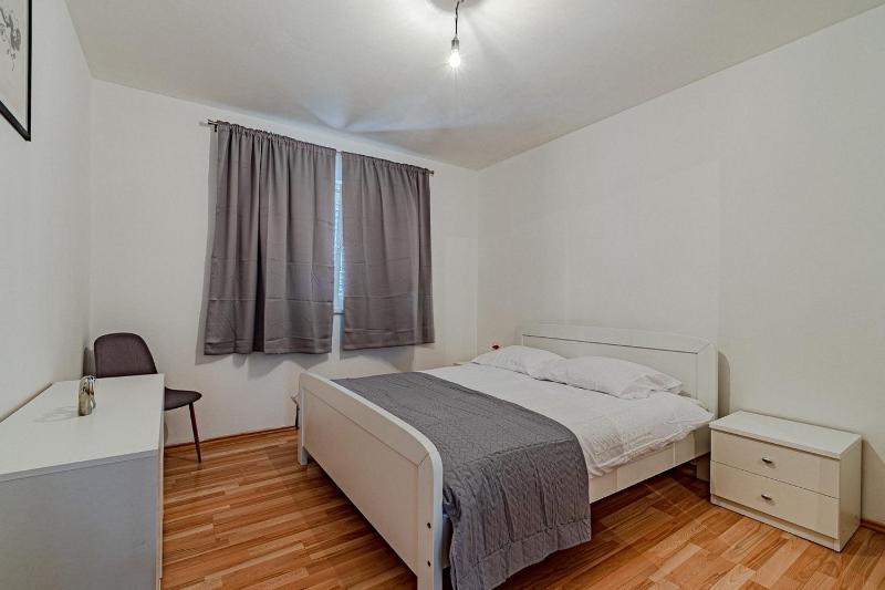 Holiday house with a parking space Zrnovo Korcula - 21067 - image 3