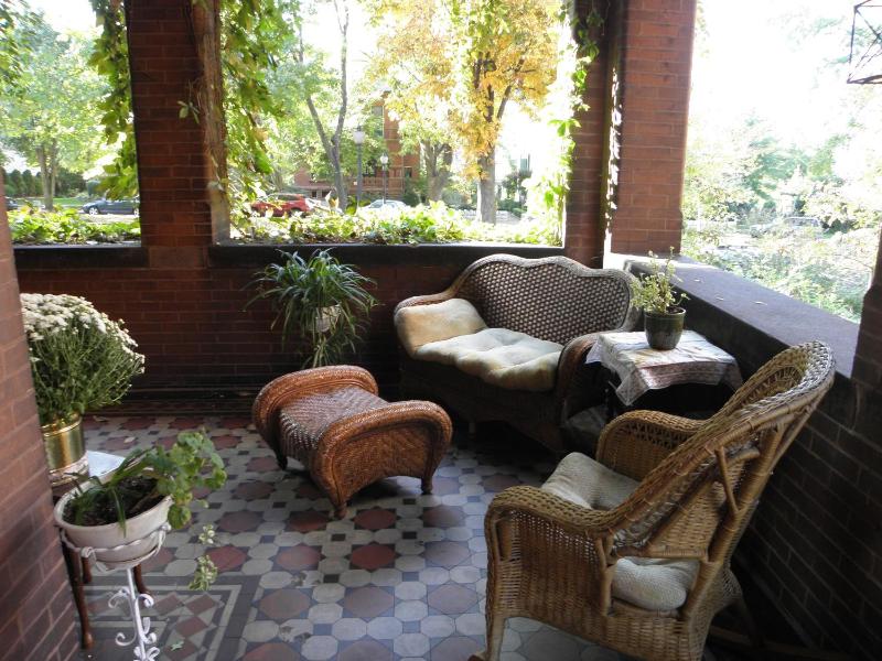 Lehmann House Bed & Breakfast - image 2